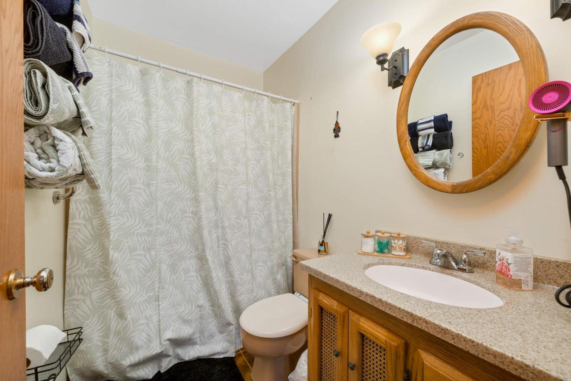 Cottage Grove Haven, Spacious 4-Bed, 3 Baths Retreat Luaran gambar