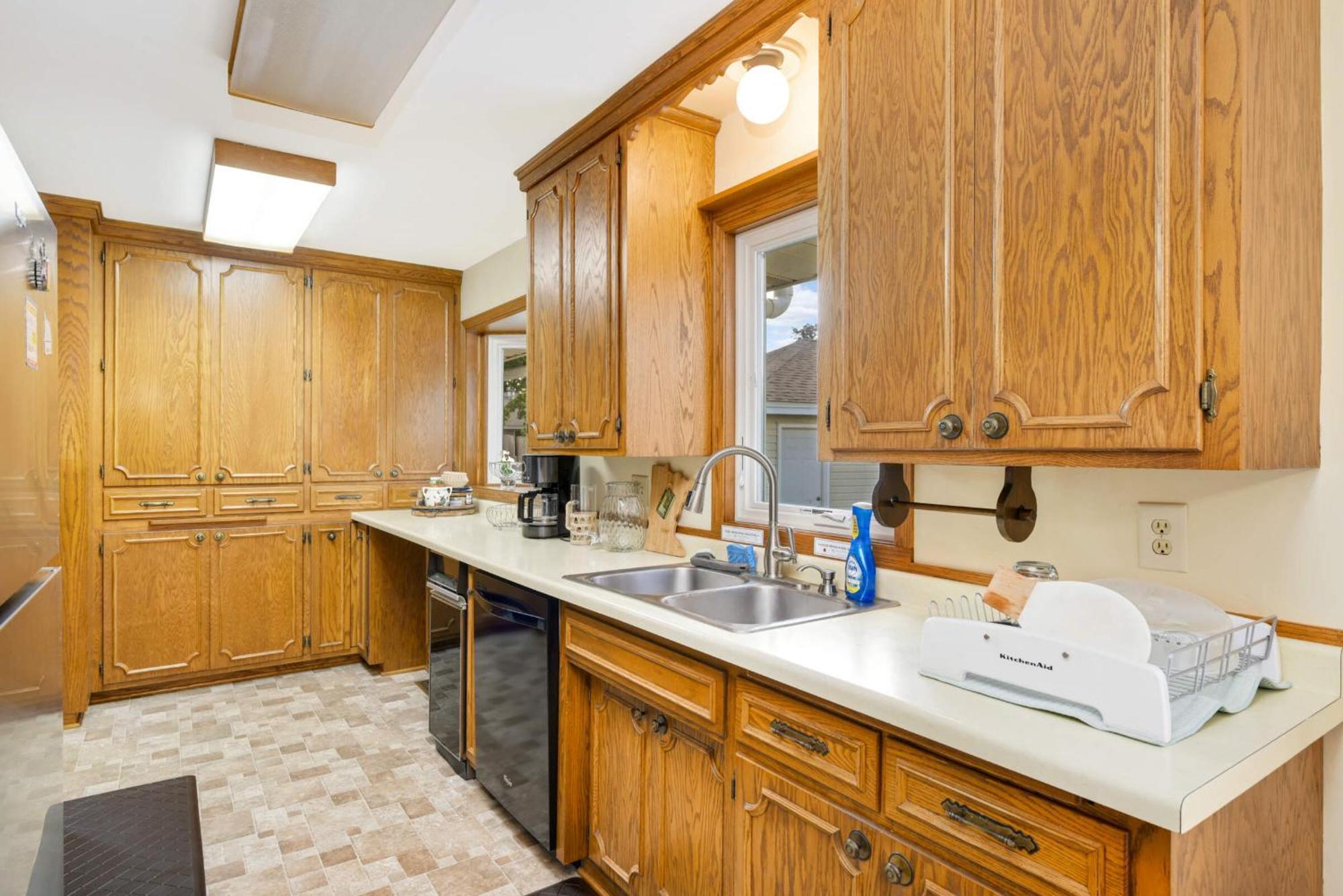 Cottage Grove Haven, Spacious 4-Bed, 3 Baths Retreat Luaran gambar